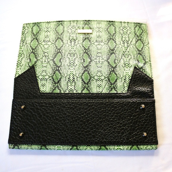 NEW Miche Classic Tanya CSL (Shell ONLY) Green Faux Snakeskin Purse Bag - Picture 1 of 5